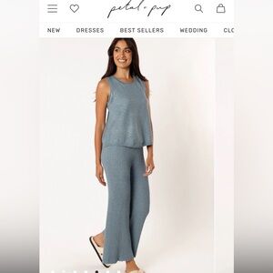 Anna knitted two piece set